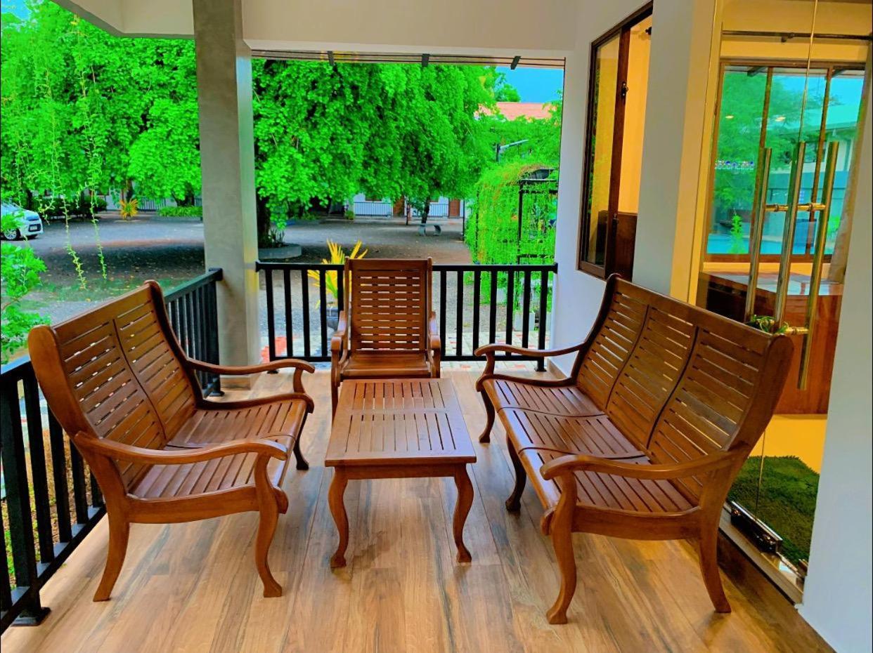 UD Garden Hotel Kataragama Eksteriør billede