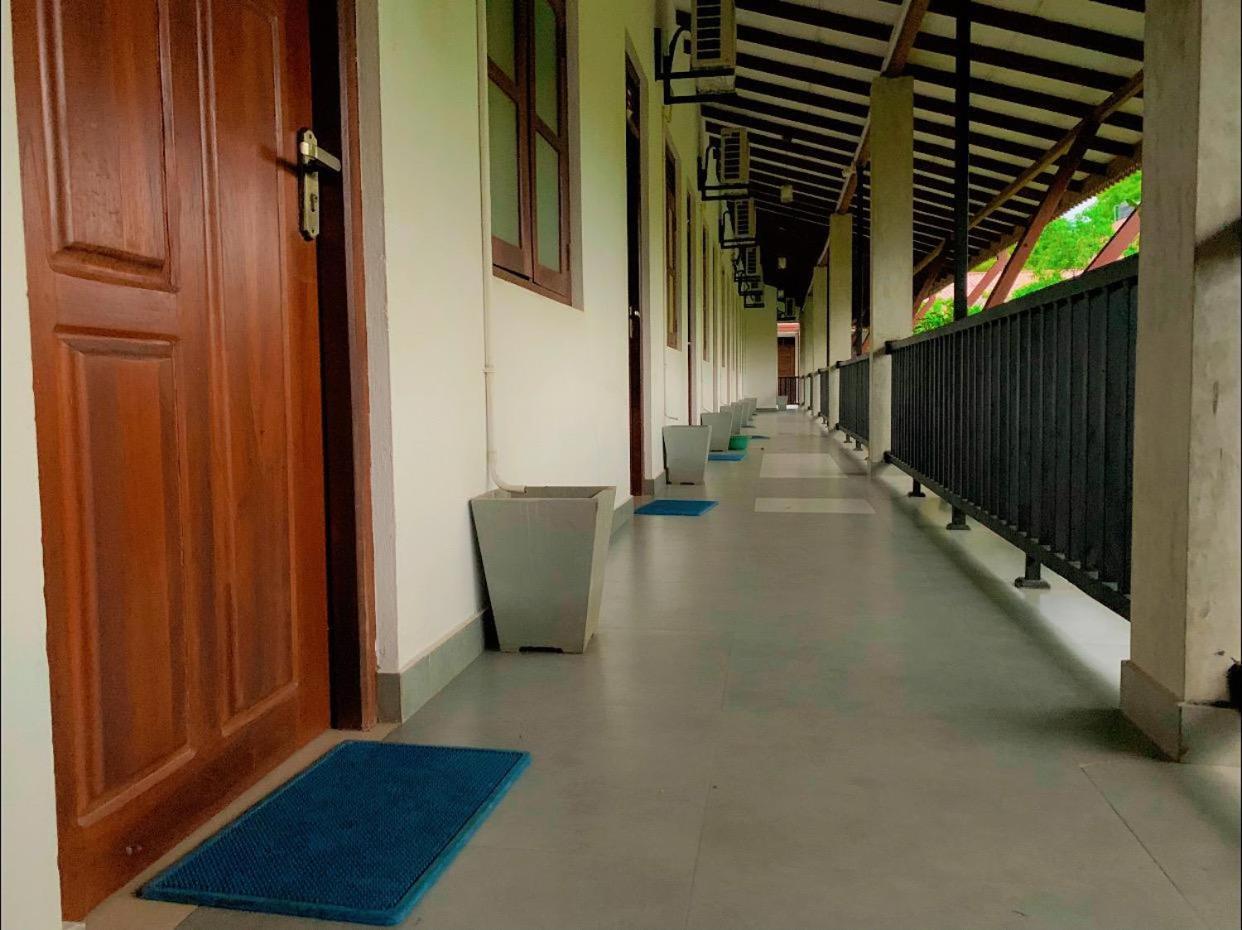 UD Garden Hotel Kataragama Eksteriør billede